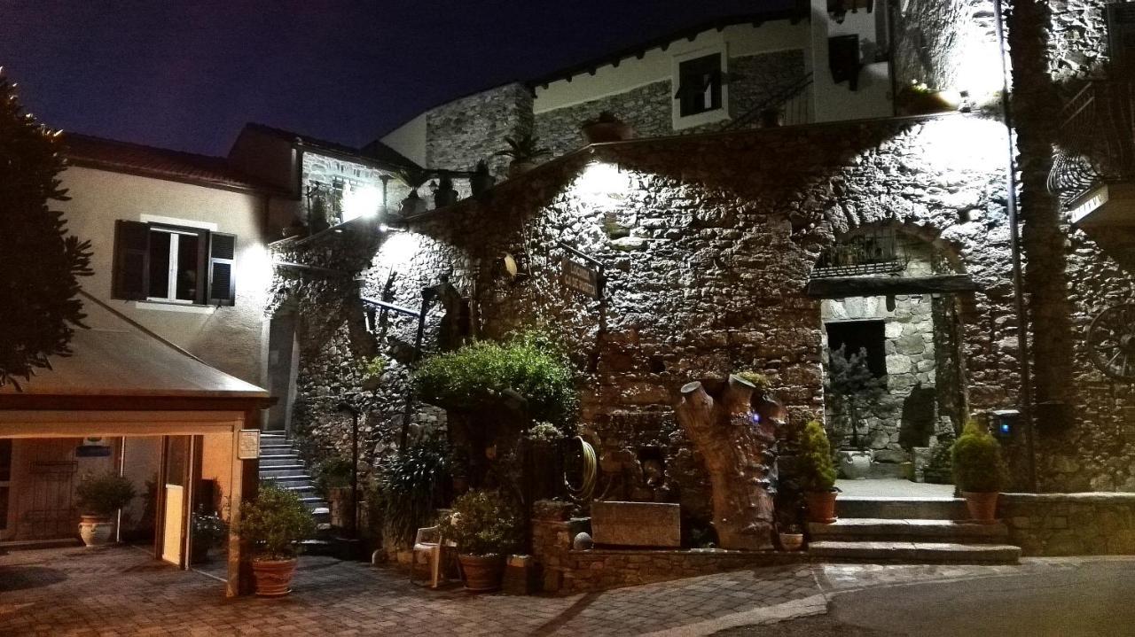 Locanda Ca De Rusitta Vezzi Portio Exteriör bild
